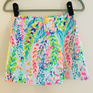 SOLD Lilly Pulitzer 🎀 Cassia Skort (Catch the Wav